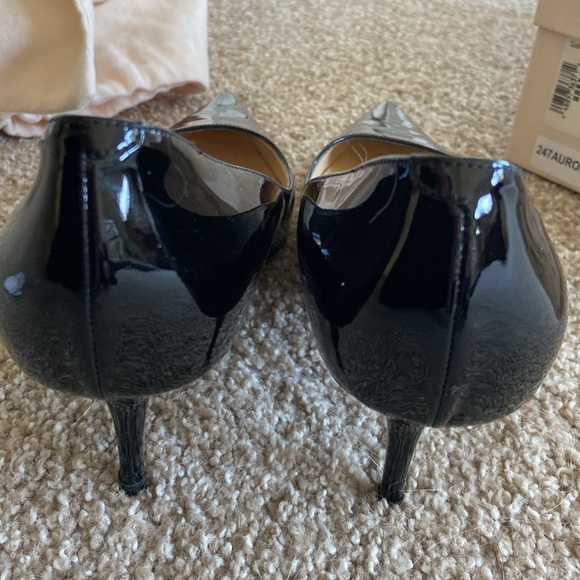 Jimmy Choo Aurora black patent pump 3” heel - Picture 8 of 12